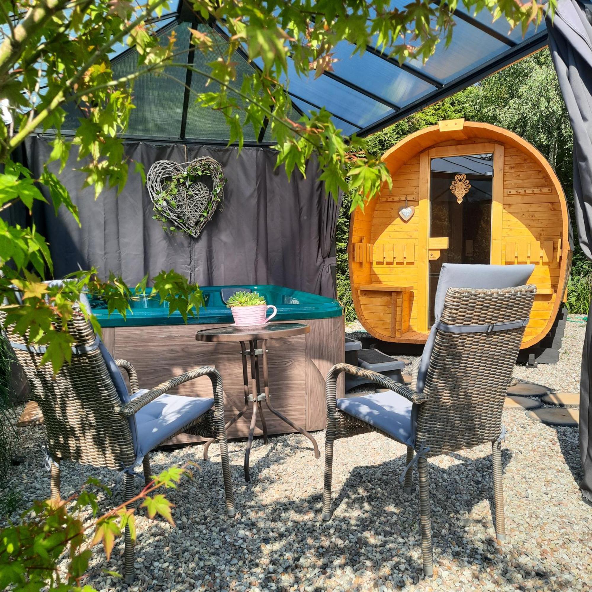 Retrohouse - Wypoczynek Dla Doroslych, B&B Reda Exteriér fotografie